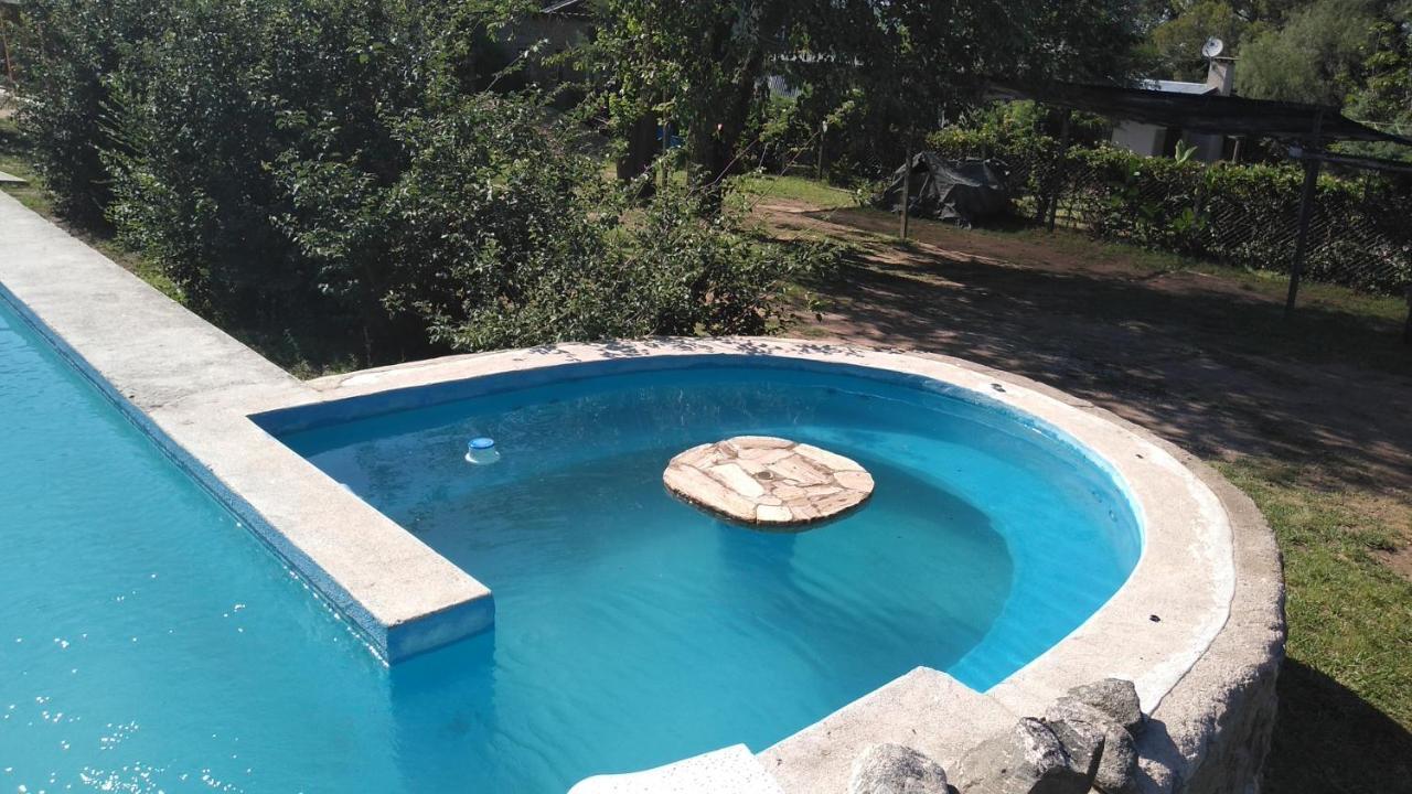 Hotel Bates Villa General Belgrano Bagian luar foto